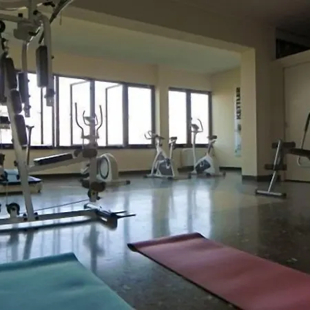 Relais San Rocco מלון ססטרי לבאנטה